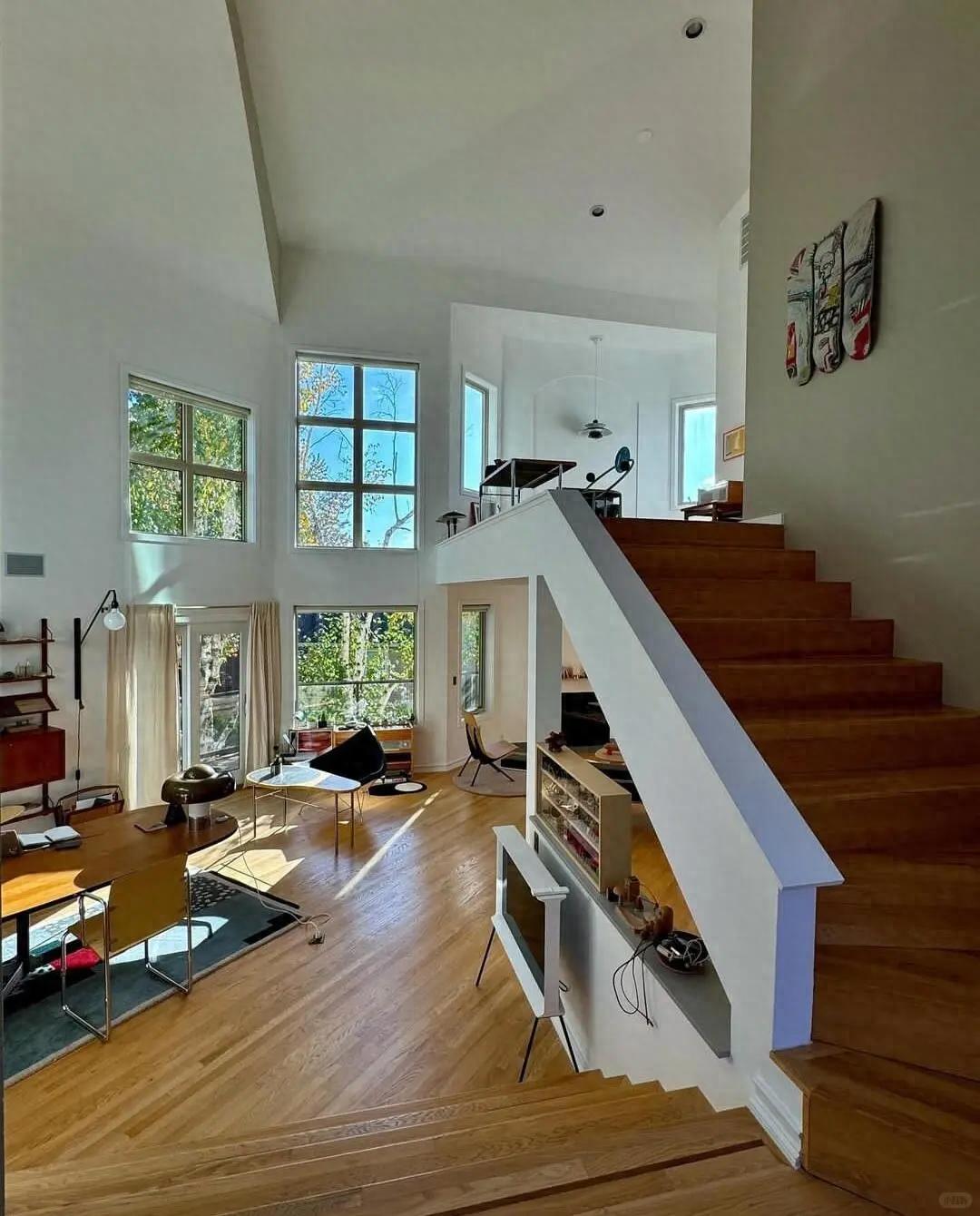 Căn hộ của vị giáo sư gây sốt MXH: Cảm giác 