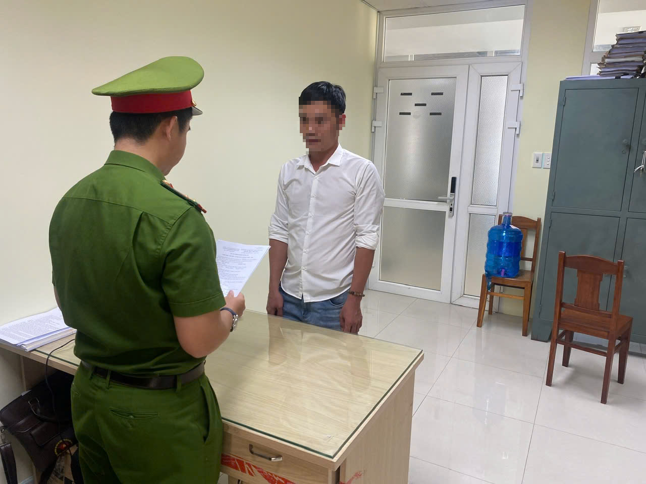 Phát hiện vụ khai thác vàng trái phép, thu giữ 838 kg quặng đá chứa vàng- Ảnh 1. Phát hiện vụ khai thác vàng trái phép, thu giữ 838 kg quặng đá chứa vàng- Ảnh 1.