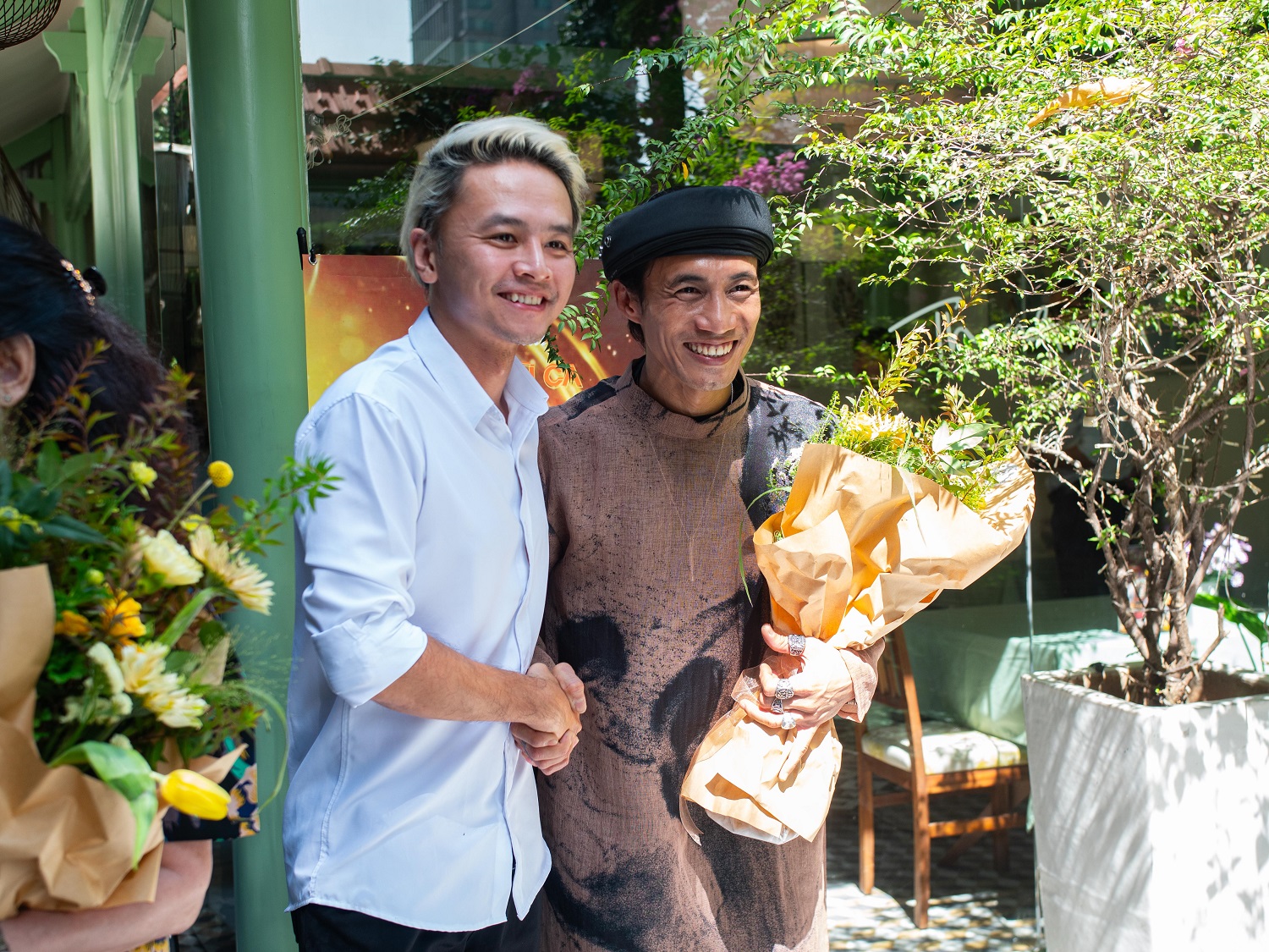 Ca sĩ Hoàng Bách: “Giờ tôi phải bào chữa ngay, tức quá mới phải nói”- Ảnh 2.