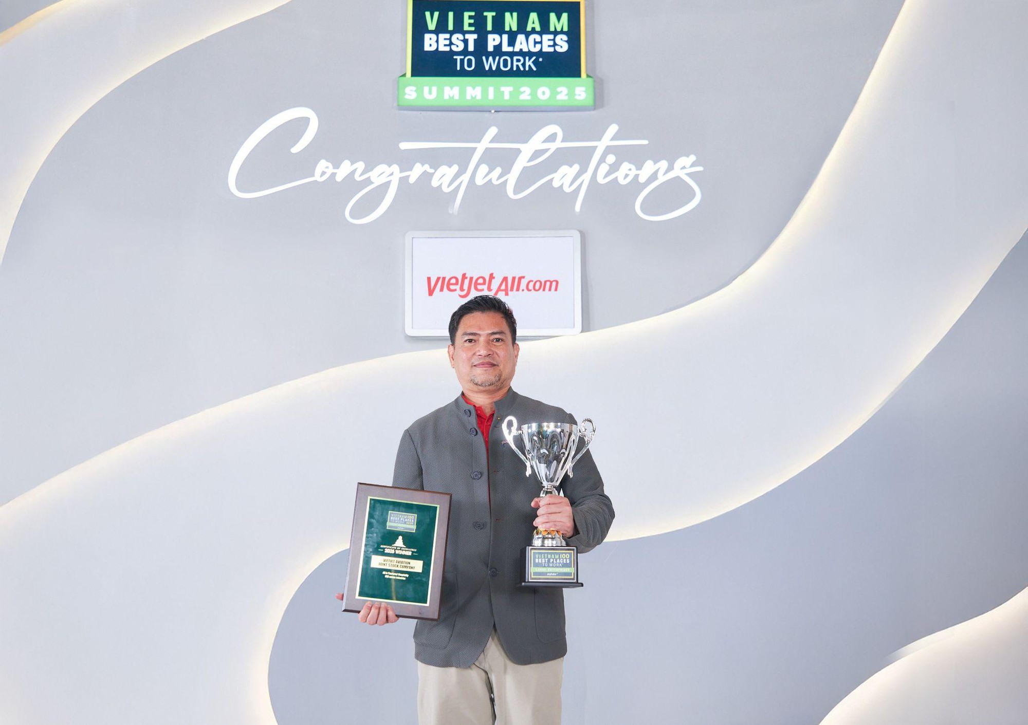 Vietjet nằm trong top “Nơi làm việc tốt nhất Việt Nam 2025”- Ảnh 3.