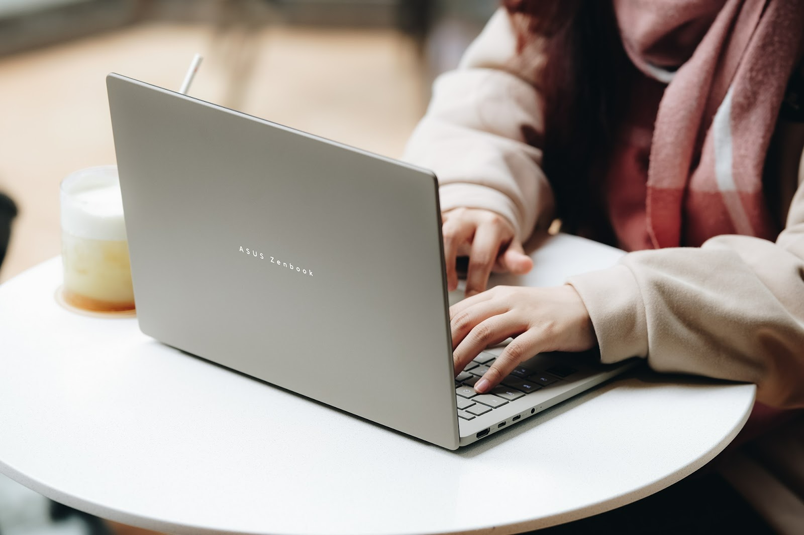 Gen Z giờ học khác xưa: Có laptop AI, deadline cũng hóa nhẹ nhàng- Ảnh 6.