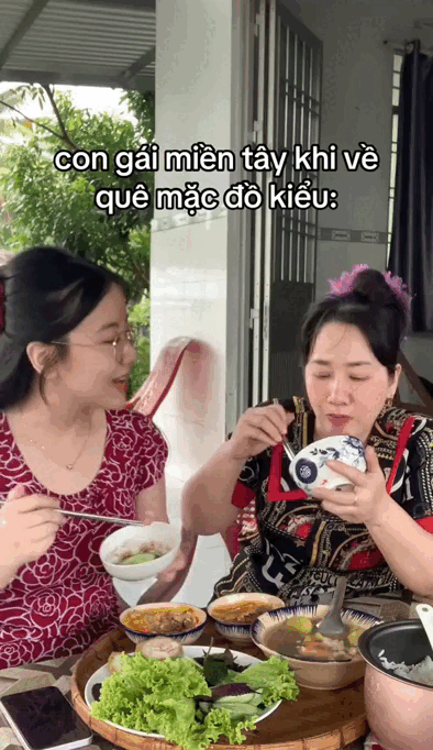 Cả nước thắc mắc: Sao con gái ở miền Tây mê thứ này vậy?- Ảnh 1.