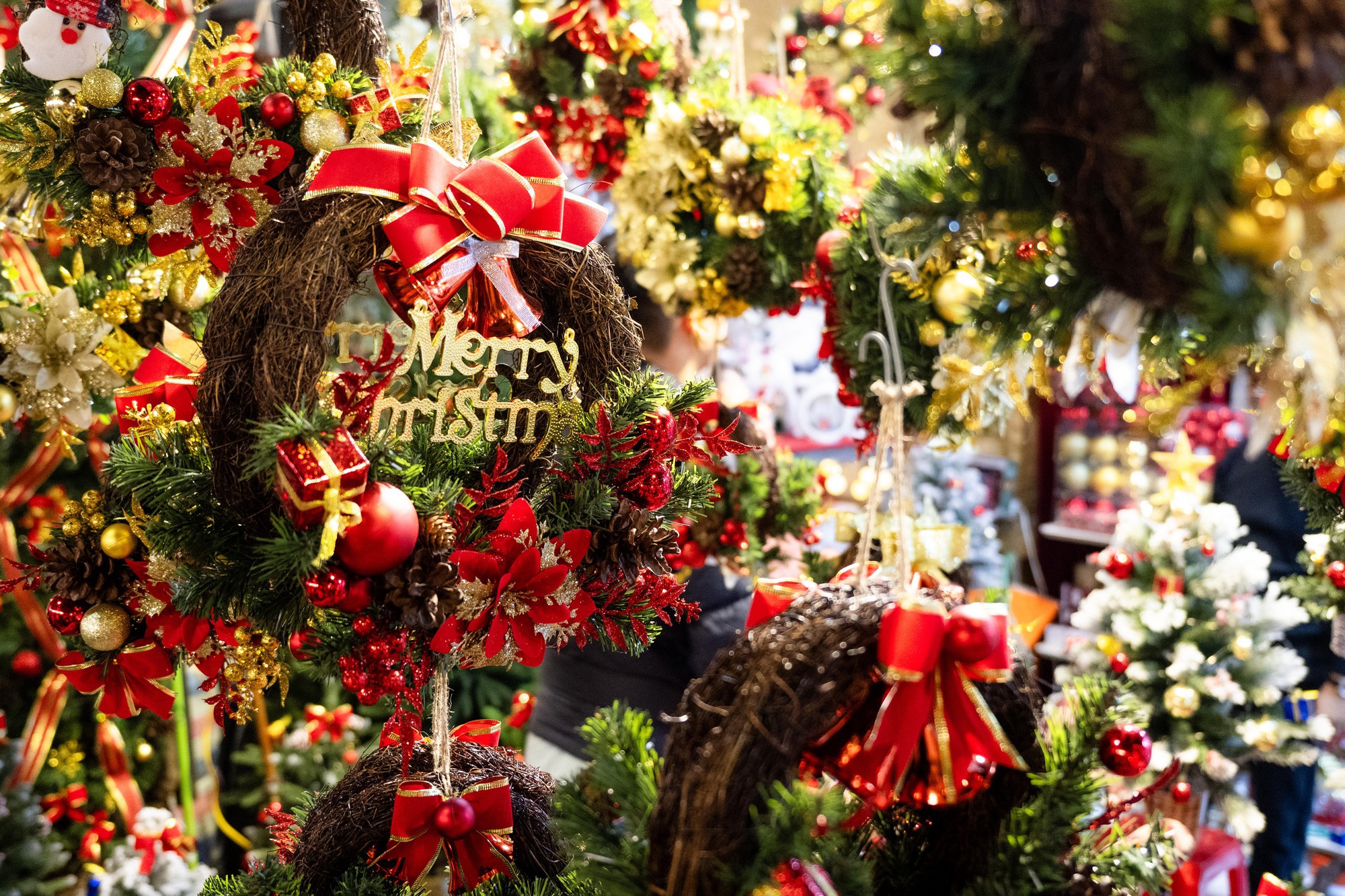 Clip: Giáng sinh Hàng Mã năm nay đỉnh thế!- Ảnh 11.