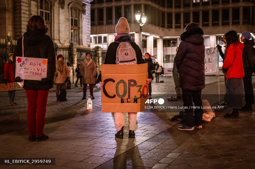 Cháy lớn làm gián đoạn đàm phán tại COP30, hàng nghìn đại biểu phải sơ tán- Ảnh 3.