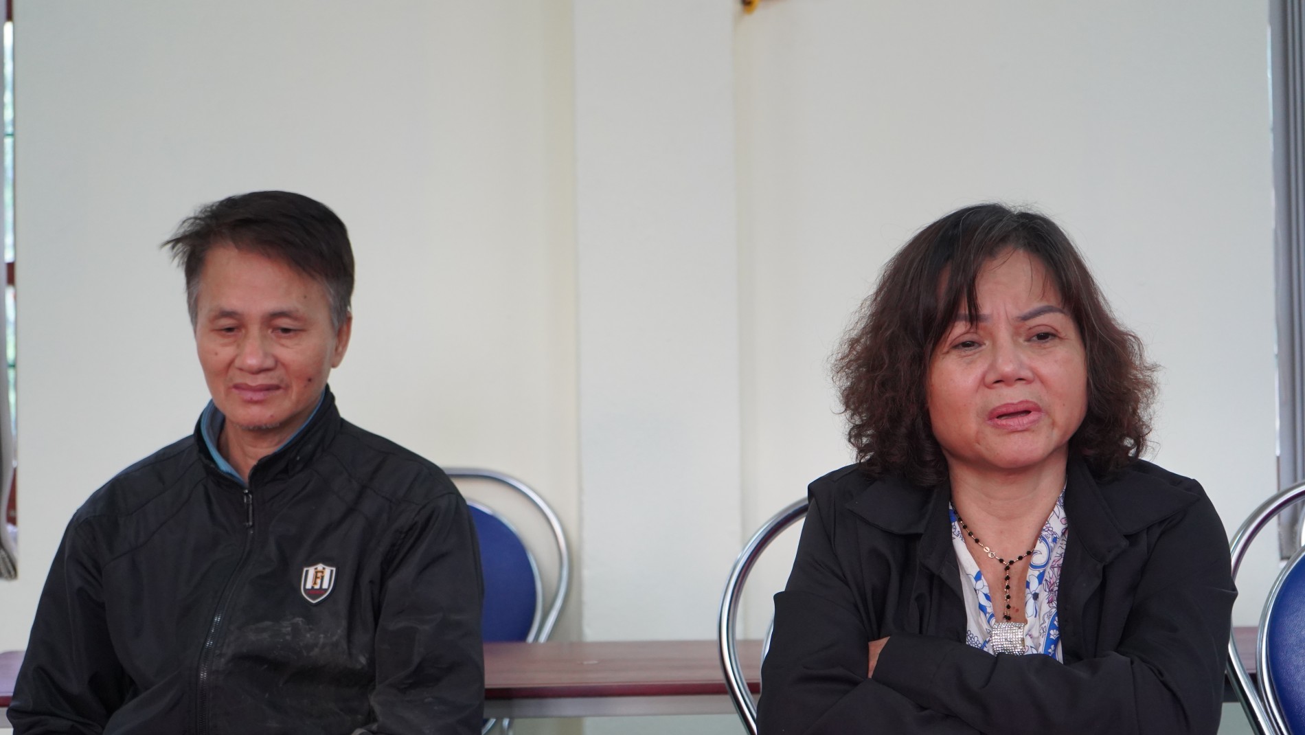 Vụ bé gái 13 tuổi bị hành hạ suốt 4 tiếng: Bà nội dương tính với ma túy- Ảnh 1.