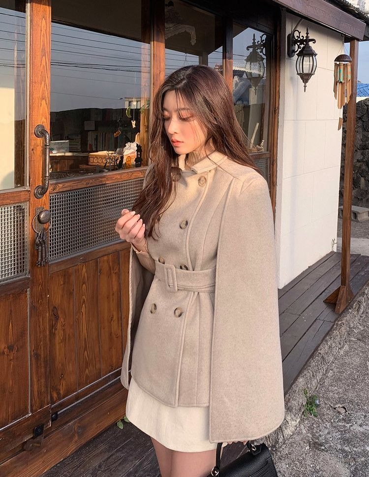 Kiểu áo toả ra vibe tài phiệt, nàng nào cũng nên sắm- Ảnh 5. Kiểu áo toả ra vibe tài phiệt, nàng nào cũng nên sắm- Ảnh 5.