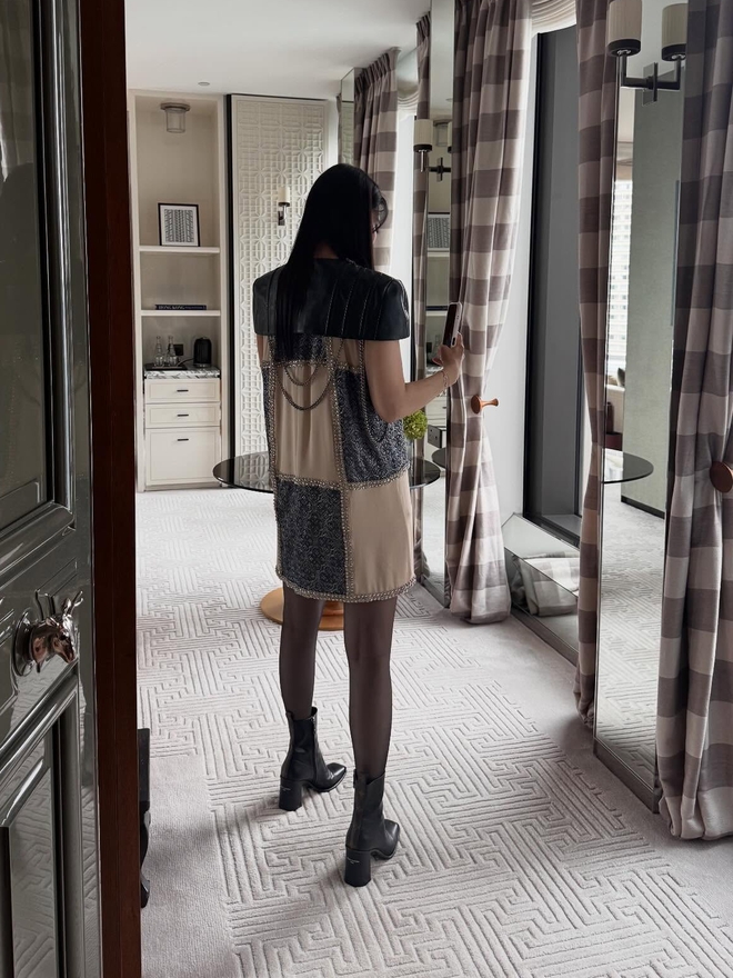 Chiếc váy Louis Vuitton 