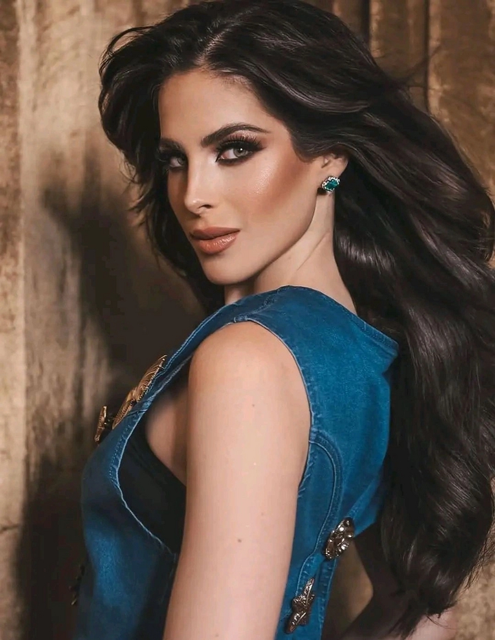 Sắc vóc quyến rũ của Tân Hoa hậu Hoàn vũ 2025- Ảnh 11.