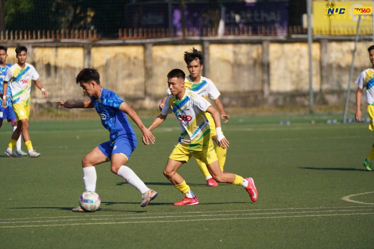 Bách Ka bùng nổ tại VCK: Cầu thủ nhỏ con ‘gánh team’ Huế với 3 bàn sau 2 trận khiến khán giả dậy sóng- Ảnh 2.