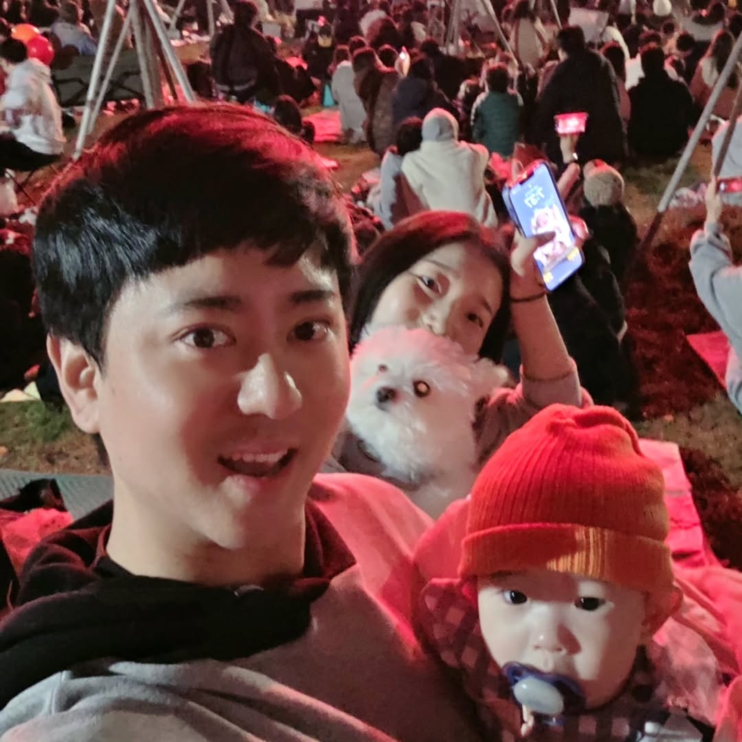 Lee Dong Wook bất ngờ công khai ảnh vợ con- Ảnh 2.