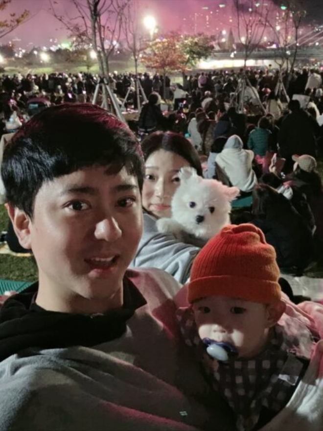 Lee Dong Wook bất ngờ công khai ảnh vợ con- Ảnh 5.
