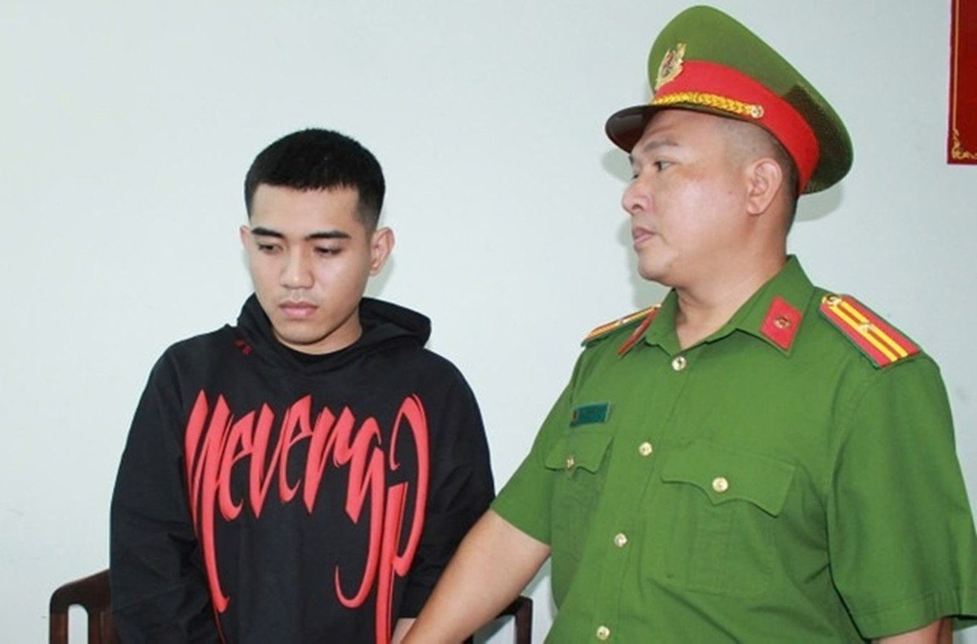 11 người bị truy tố trong vụ khiêng quan tài diễu phố để quay TikTok- Ảnh 2.