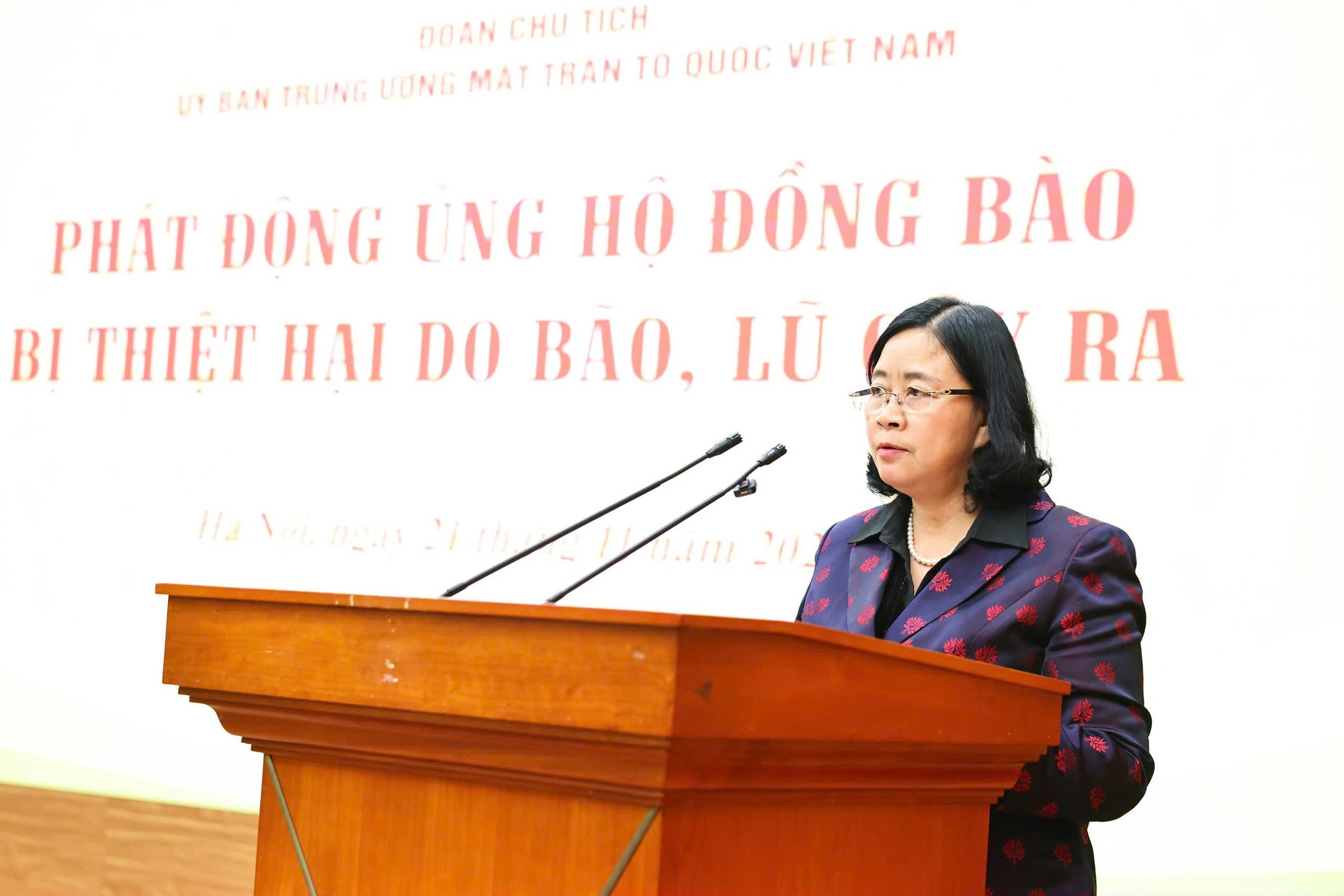 Kêu gọi toàn dân ủng hộ đồng bào các tỉnh miền Trung, Tây Nguyên bị thiệt hại nặng nề do mưa lũ- Ảnh 2. Kêu gọi toàn dân ủng hộ đồng bào các tỉnh miền Trung, Tây Nguyên bị thiệt hại nặng nề do mưa lũ- Ảnh 2.