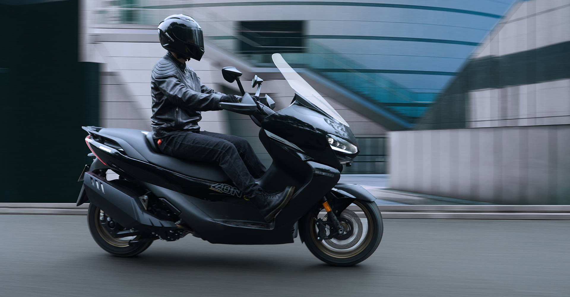 Xe ga chuyên phượt của Honda vừa về VN đã gặp khó: Đối thủ ra mắt 2 xe 'trang bị tận răng' giá rẻ hơn- Ảnh 20. Xe ga chuyên phượt của Honda vừa về VN đã gặp khó: Đối thủ ra mắt 2 xe 'trang bị tận răng' giá rẻ hơn- Ảnh 20.