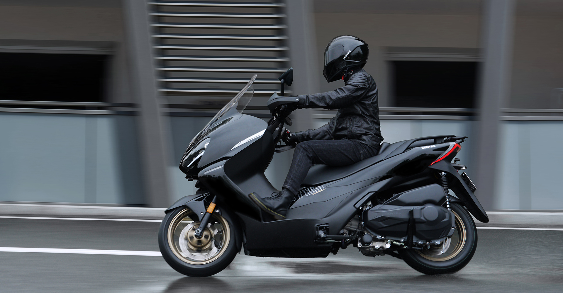 Xe ga chuyên phượt của Honda vừa về VN đã gặp khó: Đối thủ ra mắt 2 xe 'trang bị tận răng' giá rẻ hơn- Ảnh 21. Xe ga chuyên phượt của Honda vừa về VN đã gặp khó: Đối thủ ra mắt 2 xe 'trang bị tận răng' giá rẻ hơn- Ảnh 21.