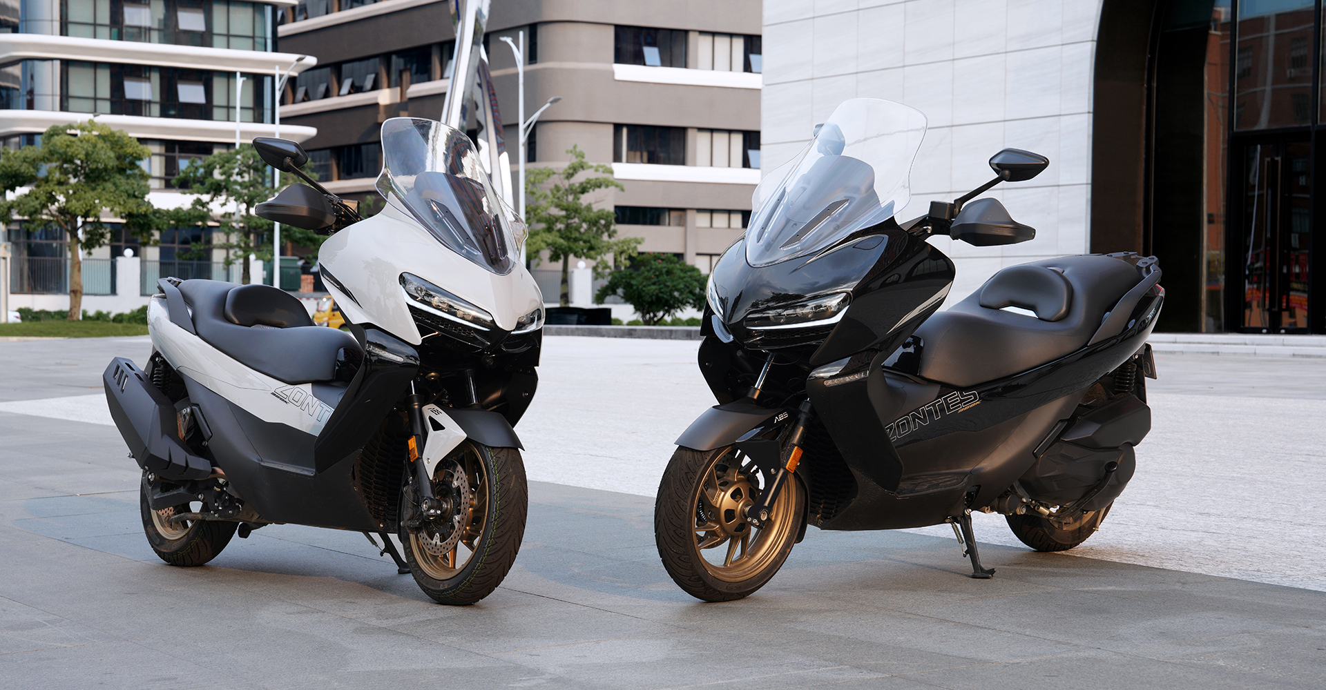 Xe ga chuyên phượt của Honda vừa về VN đã gặp khó: Đối thủ ra mắt 2 xe 'trang bị tận răng' giá rẻ hơn- Ảnh 17. Xe ga chuyên phượt của Honda vừa về VN đã gặp khó: Đối thủ ra mắt 2 xe 'trang bị tận răng' giá rẻ hơn- Ảnh 17.