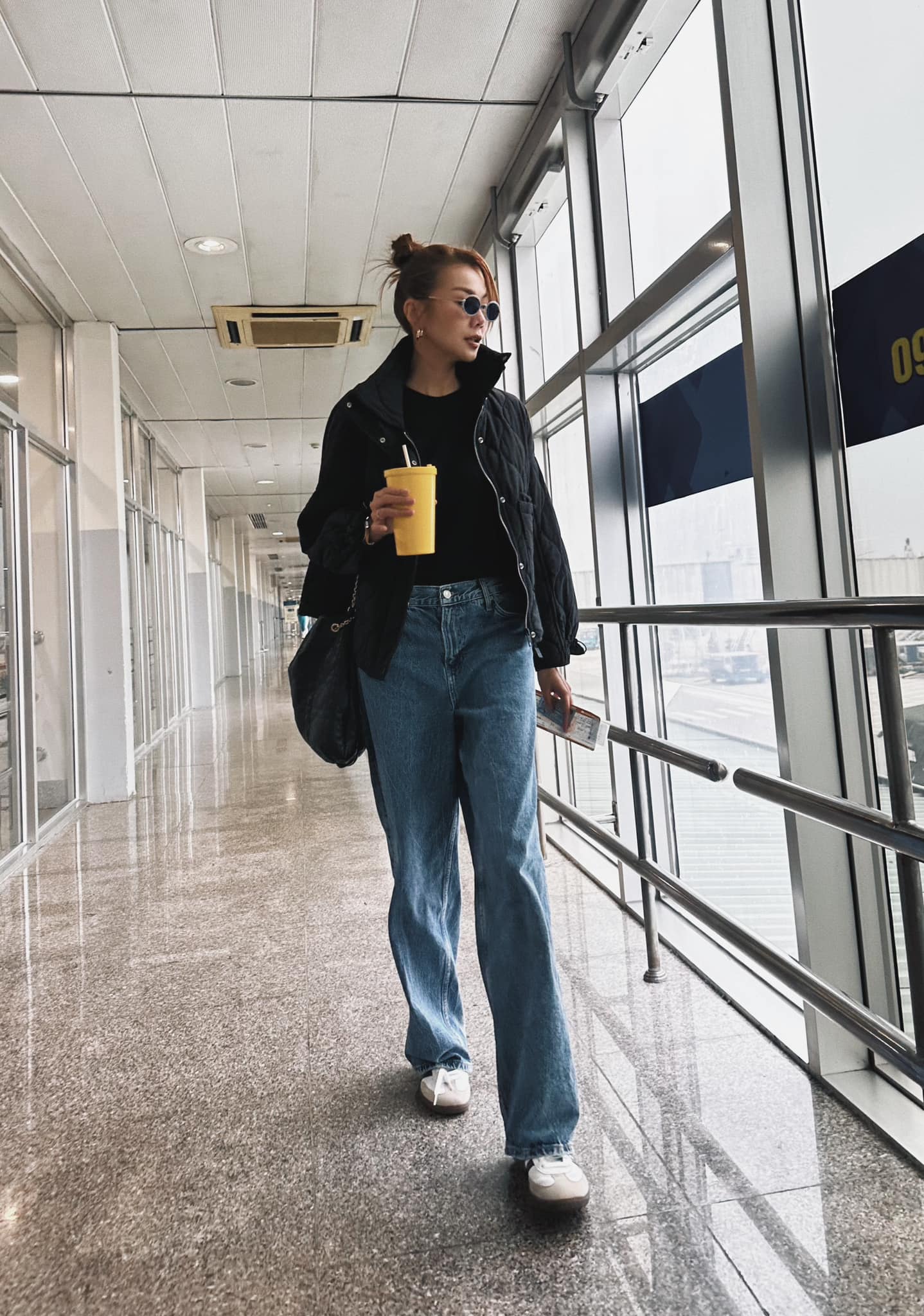 Phụ nữ trên 40 tuổi muốn mặc quần jeans đẹp thì hãy học Phạm Thanh Hằng, đảm bảo sành điệu suốt 4 mùa- Ảnh 3. Phụ nữ trên 40 tuổi muốn mặc quần jeans đẹp thì hãy học Phạm Thanh Hằng, đảm bảo sành điệu suốt 4 mùa- Ảnh 3.