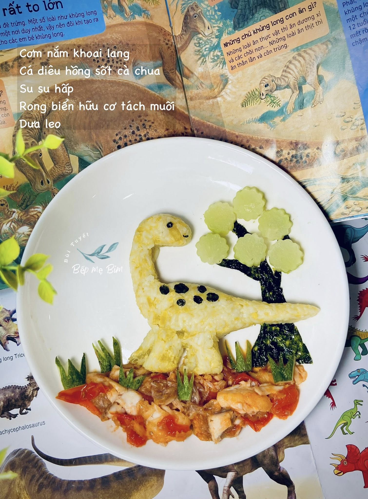 Mẹ nhà người ta trong truyền thuyết: Dựng nguyên “vũ trụ khủng long” trong mâm cơm, bé trai ngỡ như bước vào phim hoạt hình mỗi giờ ăn- Ảnh 6.