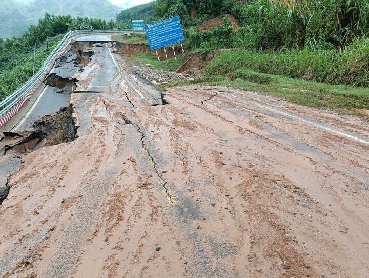 Danh sách các xã, phường có thể xảy ra lũ quét, sạt lở đất trong 6 giờ tới- Ảnh 1.