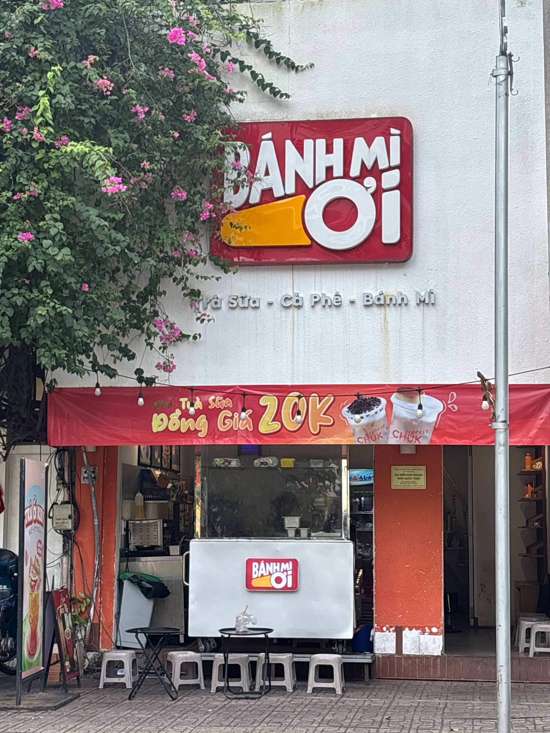 Đăng bài đóng cửa nhưng sự thật Bánh Mì Ơi đang làm gì đây?- Ảnh 2.