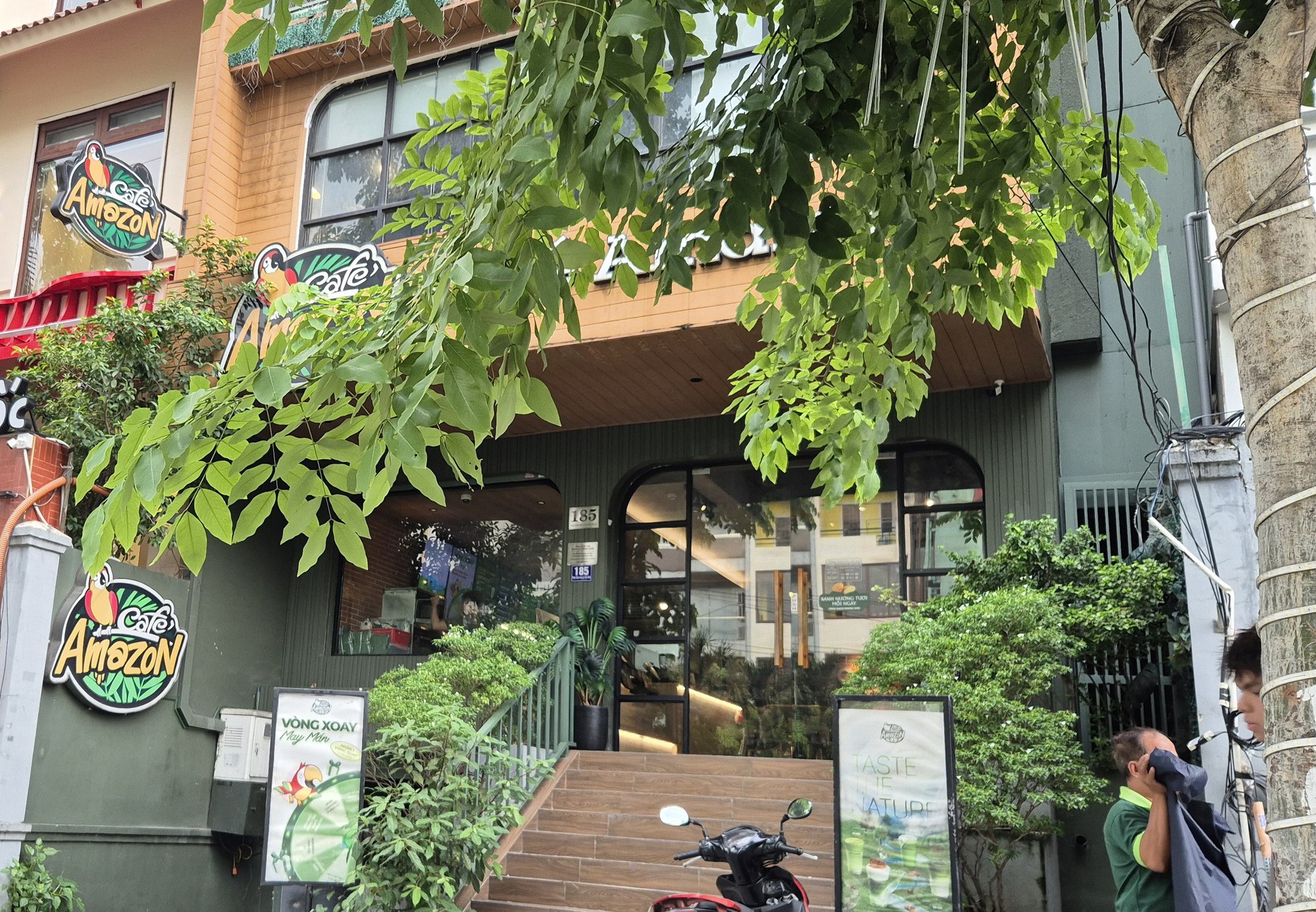 Café Amazon rời Việt Nam, trà sữa Mixue âm thầm giảm số cửa hàng- Ảnh 1.