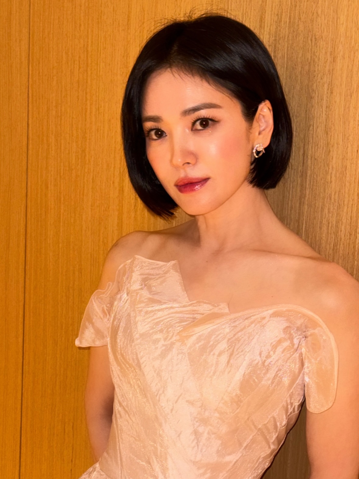 Chùm ảnh nhoè nhoẹt thấy rõ mặt thật của Song Hye Kyo- Ảnh 7.