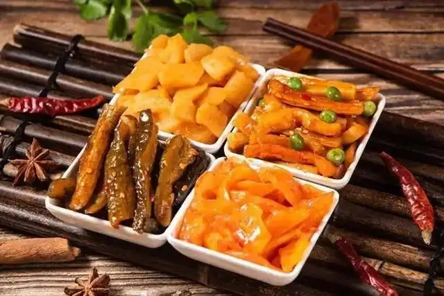 Ngày càng nhiều người bị đột quỵ? Bác sĩ khuyên: Chớ dại đụng nhiều 4 món ngon này- Ảnh 1.