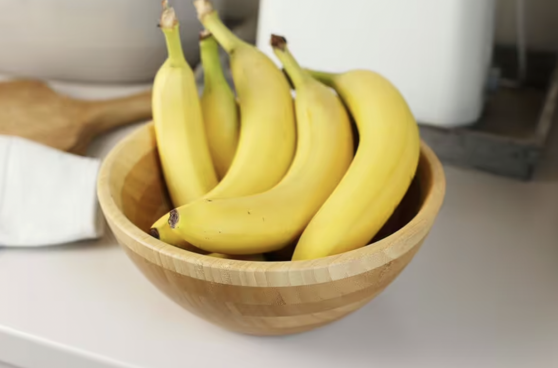 Chuối vàng tươi, rắn chắc suốt 4 tuần nếu được cất trong thứ này- Ảnh 1. Chuối vàng tươi, rắn chắc suốt 4 tuần nếu được cất trong thứ này- Ảnh 1.
