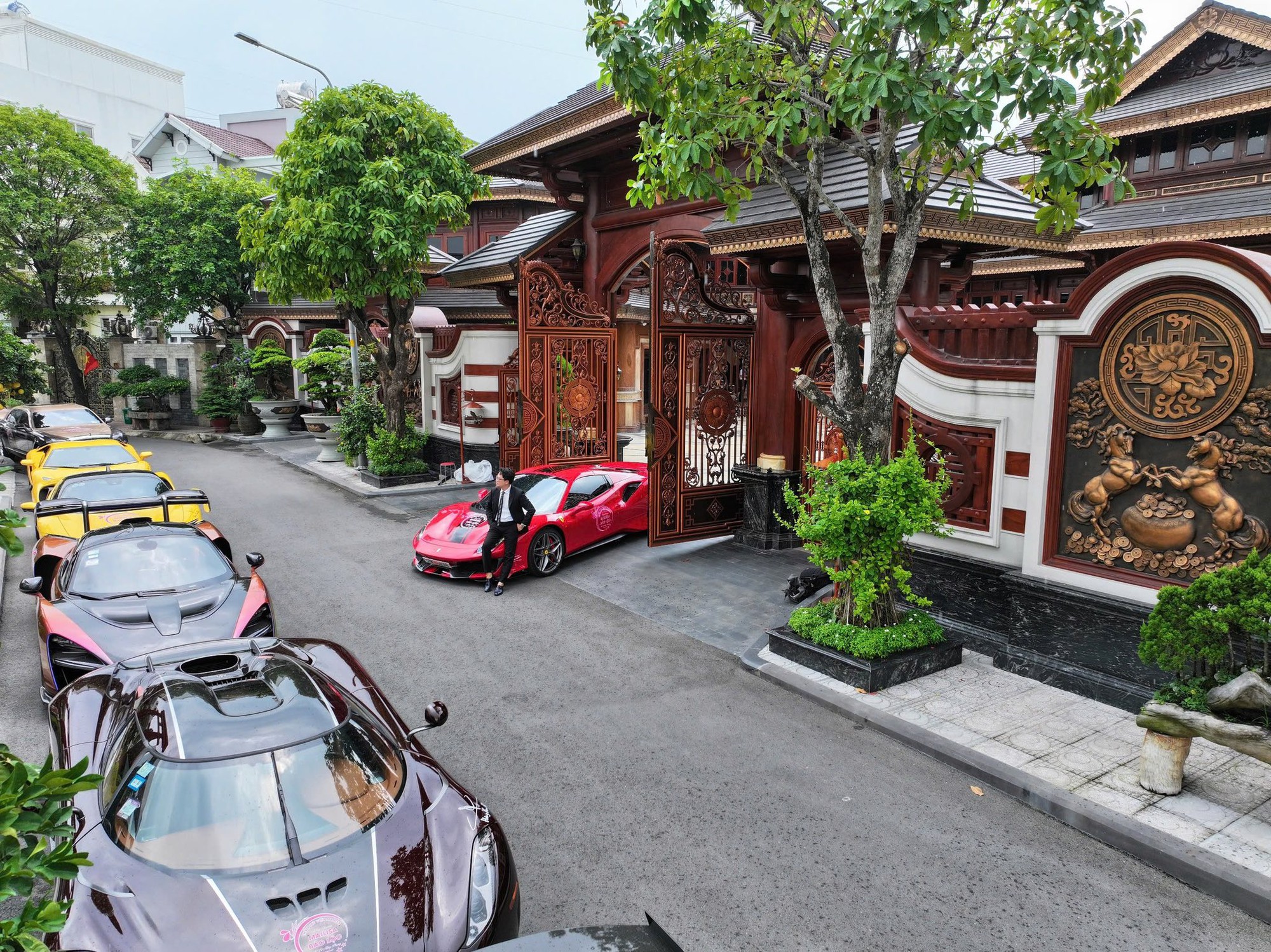 Thú vui lạ của Hoàng Kim Khánh - chồng Mailisa trước khi bị bắt- Ảnh 6. Thú vui lạ của Hoàng Kim Khánh - chồng Mailisa trước khi bị bắt- Ảnh 6.