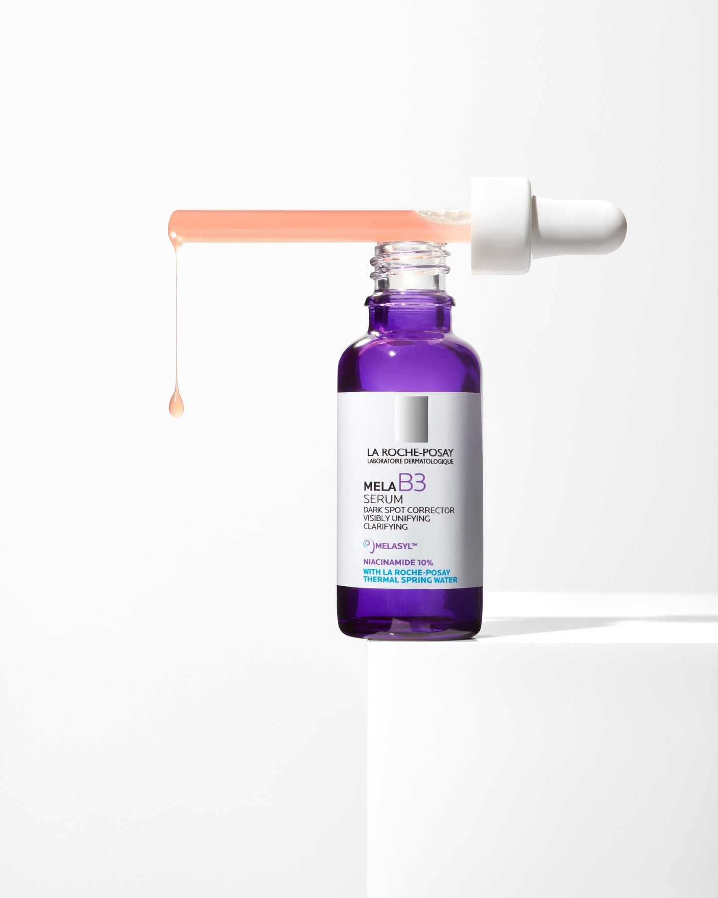 5 lọ serum dành cho da khô: Dùng thêm kem dưỡng sau đó là cấp ẩm 