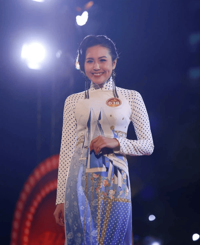 Thí sinh Olympia gây sốt với màn lột xác ngoạn mục: Từng đạt 2 danh hiệu Hoa khôi, sự nghiệp hiện tại mới thật sự đỉnh!- Ảnh 3.