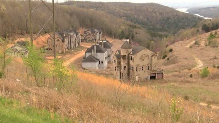 Có gì trong khu nghỉ dưỡng 1,6 tỷ USD bị bỏ hoang hơn thập kỷ?- Ảnh 7.