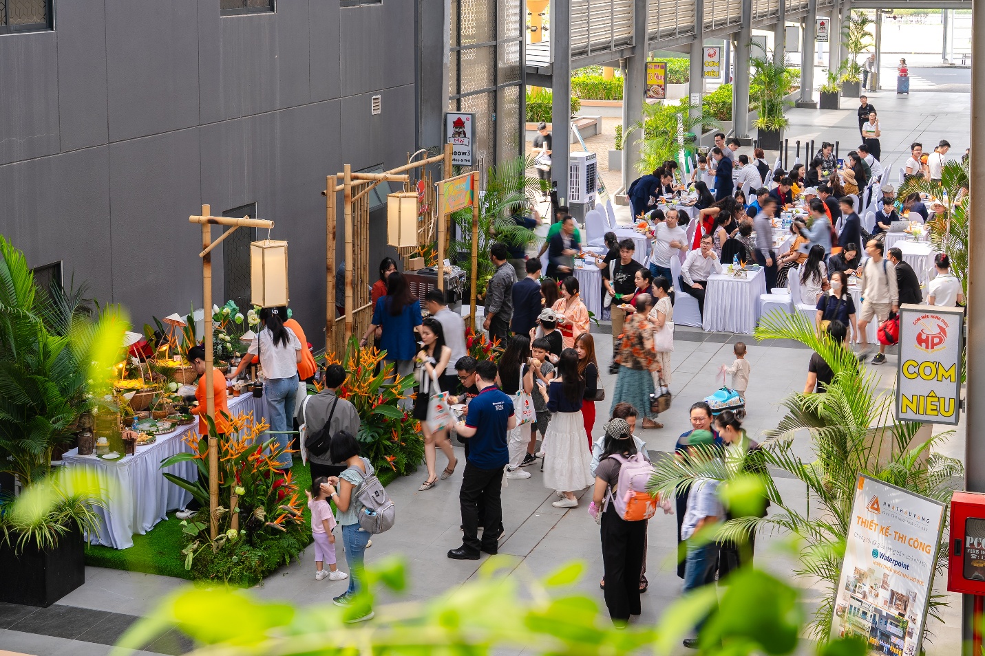 Mua nhà để an trú tâm hồn… và tạo bước đệm vững vàng cho sự nghiệp?- Ảnh 1. Mua nhà để an trú tâm hồn… và tạo bước đệm vững vàng cho sự nghiệp?- Ảnh 1.