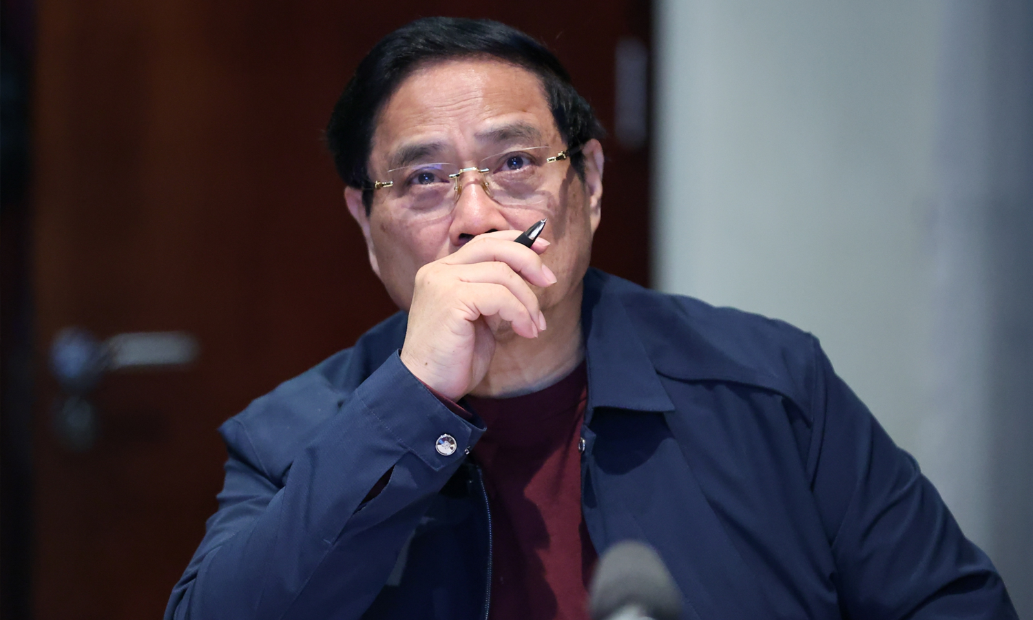 Thủ tướng: Đặt mình vào địa vị người dân để khắc phục hậu quả mưa lũ nhanh nhất- Ảnh 1.