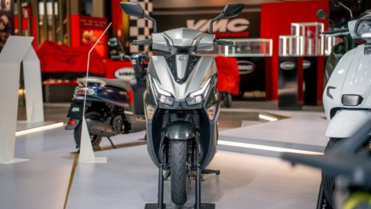 'Ông hoàng xe ga' 125cc ra mắt: trang bị hiện đại, tiêu thụ 1,9L/100 km thách thức Honda Air Blade- Ảnh 1.