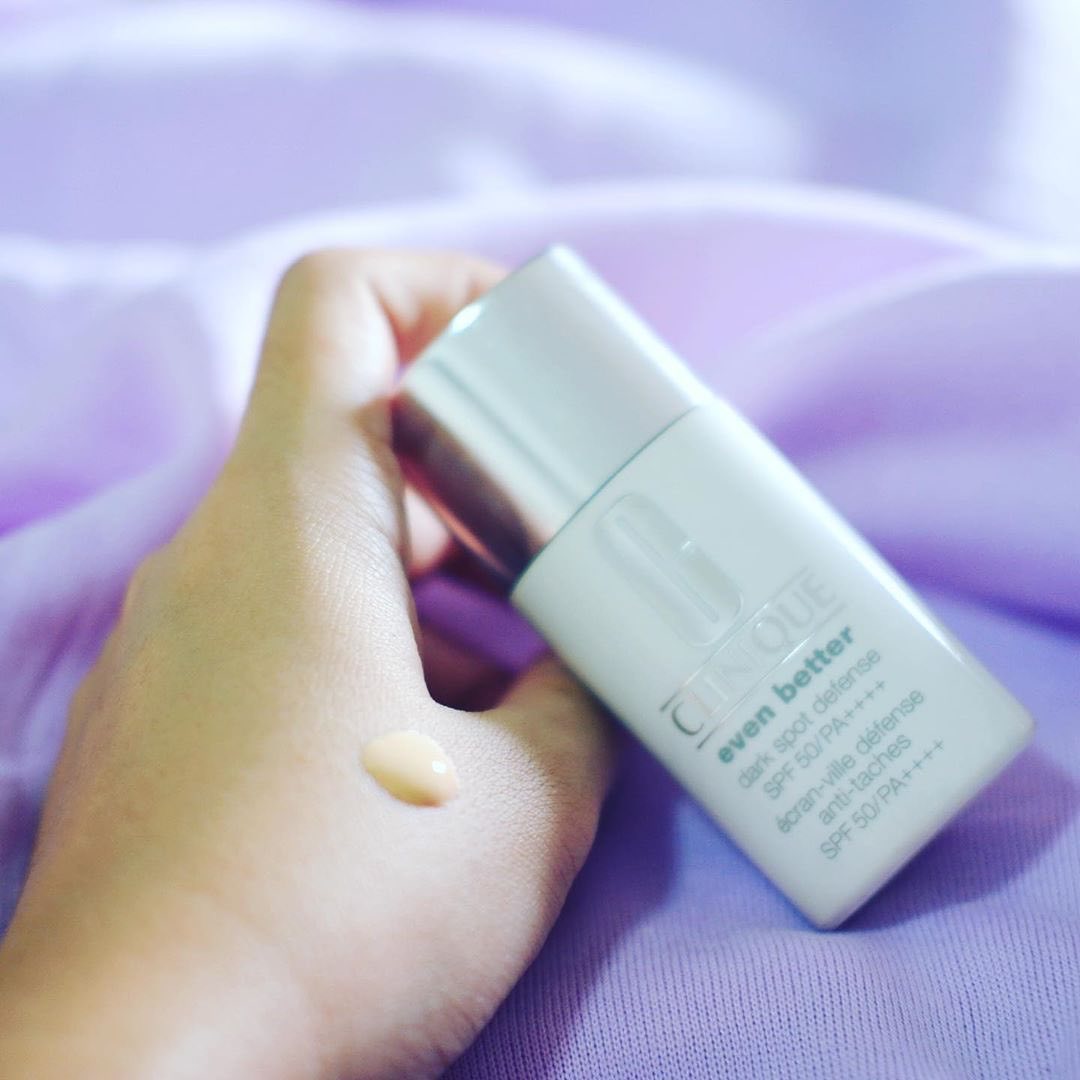 Ngoài 30 tuổi nên chọn 5 kem chống nắng có thêm công dụng ngừa nếp nhăn- Ảnh 7.