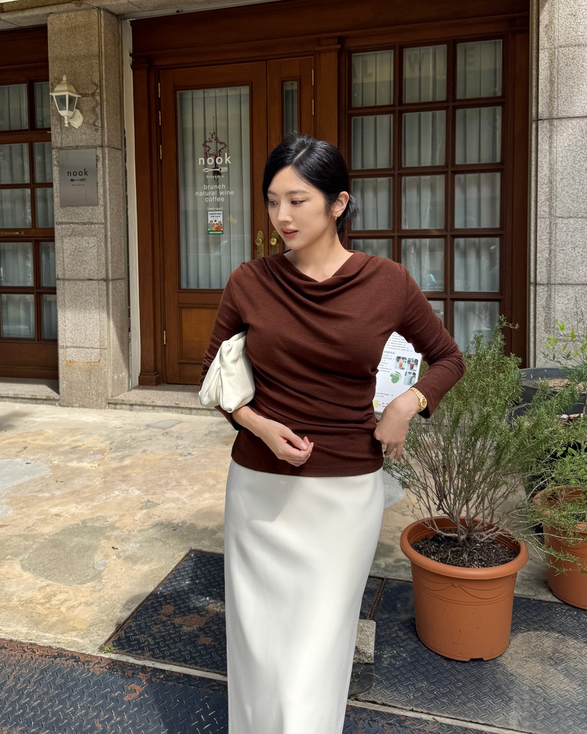 5 mẫu áo mùa đông cứ mặc là vóc dáng tự động thon thả, cao ráo hơn- Ảnh 7.