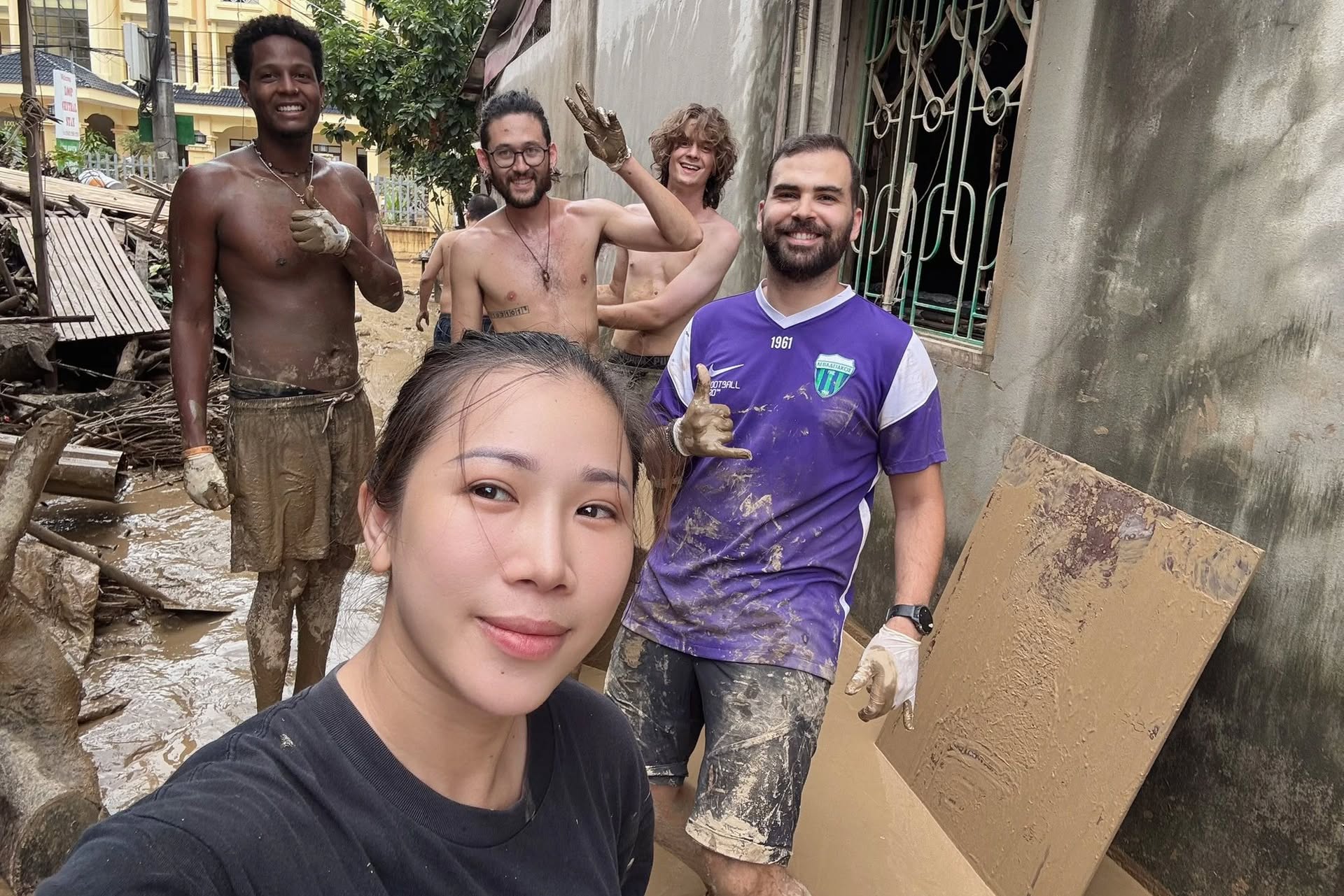 Những lần khách Tây 