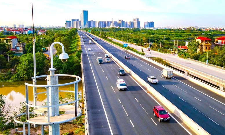 Sắp 'trình làng' hệ thống đèn tín hiệu thông minh tại Việt Nam- Ảnh 1.