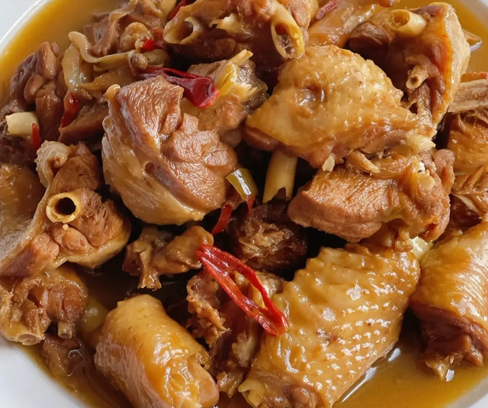 Thêm 1 gia vị vào thịt gà, nấu không tanh lại thơm ngon đậm đà- Ảnh 1.