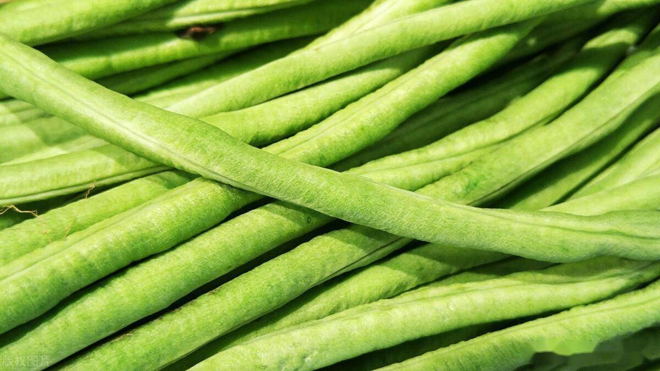 3 loại rau ăn sống nhiều "phá gan", ngon bổ mấy cũng đừng tham ăn- Ảnh 1.