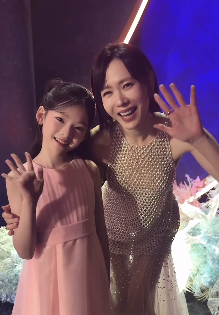 Son Ye Jin có thái độ chảnh chọe với diễn viên nhí?- Ảnh 3.