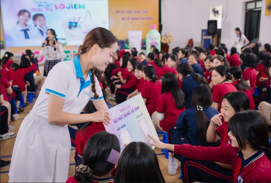 Học cách yêu bản thân tuổi dậy thì cùng “Túi tò-te diệu kỳ - Dzậy Thì LOJÌEM”- Ảnh 3. Học cách yêu bản thân tuổi dậy thì cùng “Túi tò-te diệu kỳ - Dzậy Thì LOJÌEM”- Ảnh 3.