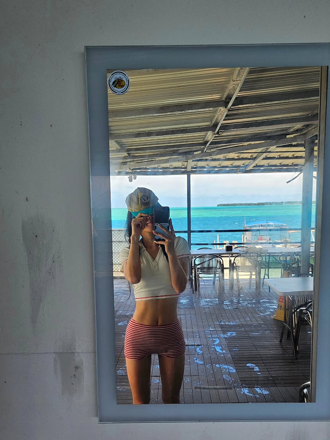 Phát hoảng ca sĩ đình đám diện bikini, khoe thân hình mỏng như tờ giấy- Ảnh 7. Phát hoảng ca sĩ đình đám diện bikini, khoe thân hình mỏng như tờ giấy- Ảnh 7.