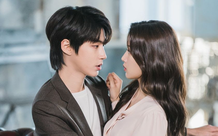 Chấm thang điểm 10 thì phim Hàn này phải 11: Nữ chính là kiệt tác tạo hóa, định nghĩa lại thẩm mỹ của cả đất nước- Ảnh 3. Chấm thang điểm 10 thì phim Hàn này phải 11: Nữ chính là kiệt tác tạo hóa, định nghĩa lại thẩm mỹ của cả đất nước- Ảnh 3.