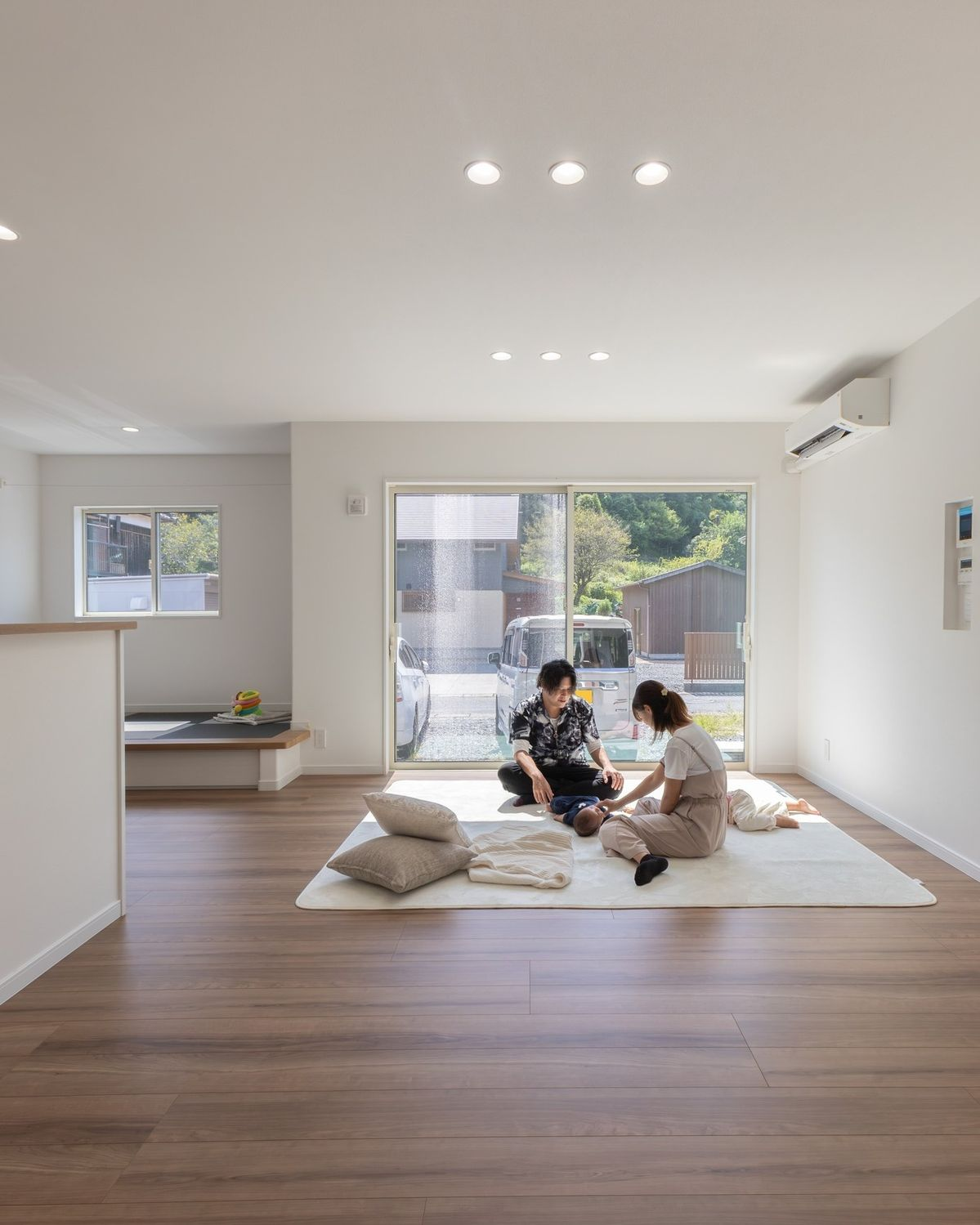 Căn nhà tối giản của mẹ hai con người Nhật sạch đến mức gây sốt: Hàng triệu người xem chỉ để… “được chữa lành”- Ảnh 5.