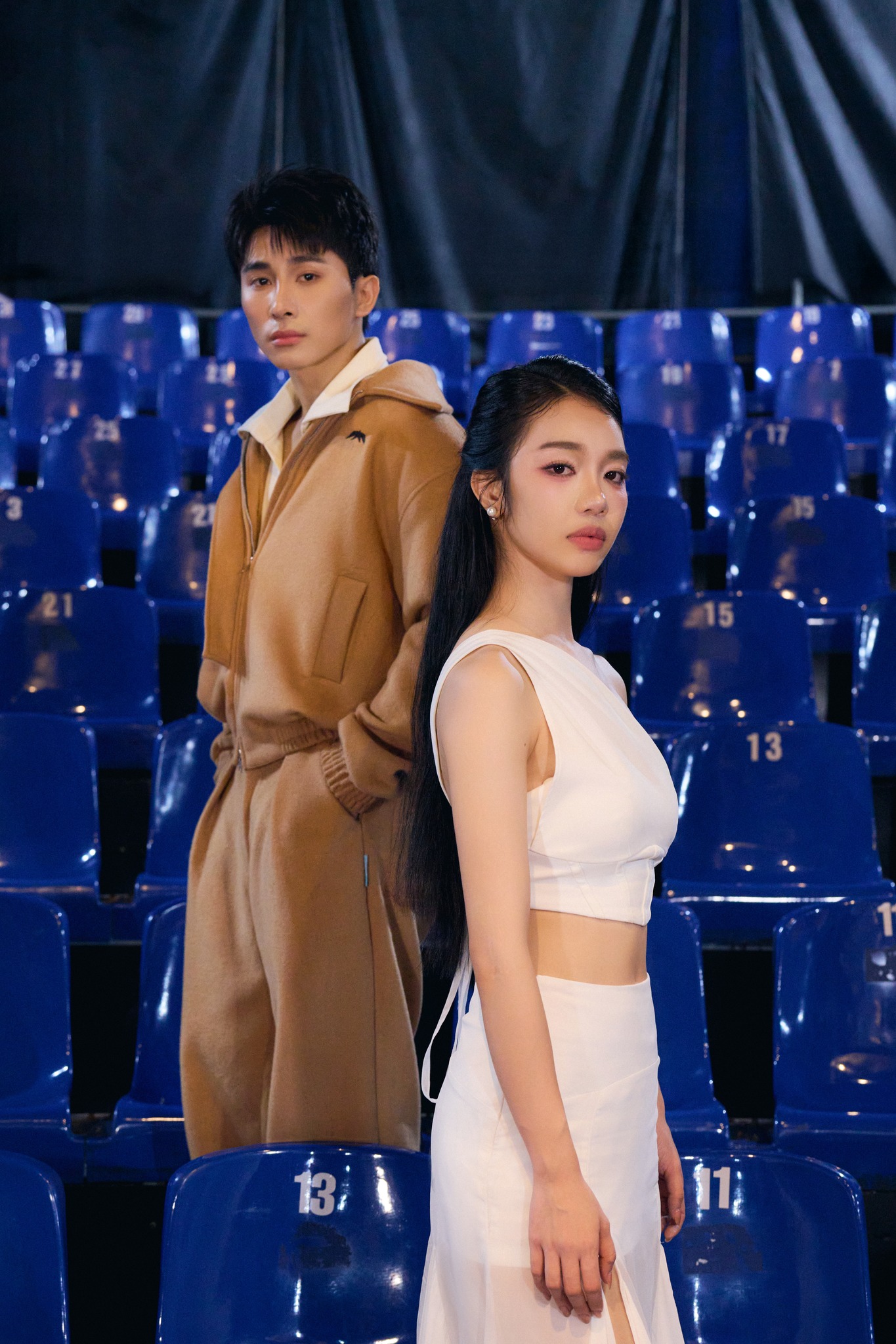 Hiện tượng chương trình thực tế đắt show nhất hiện tại: Nhan sắc như bạch nguyệt quang, chưa debut lịch trình ngang ngửa sao hạng A- Ảnh 2.