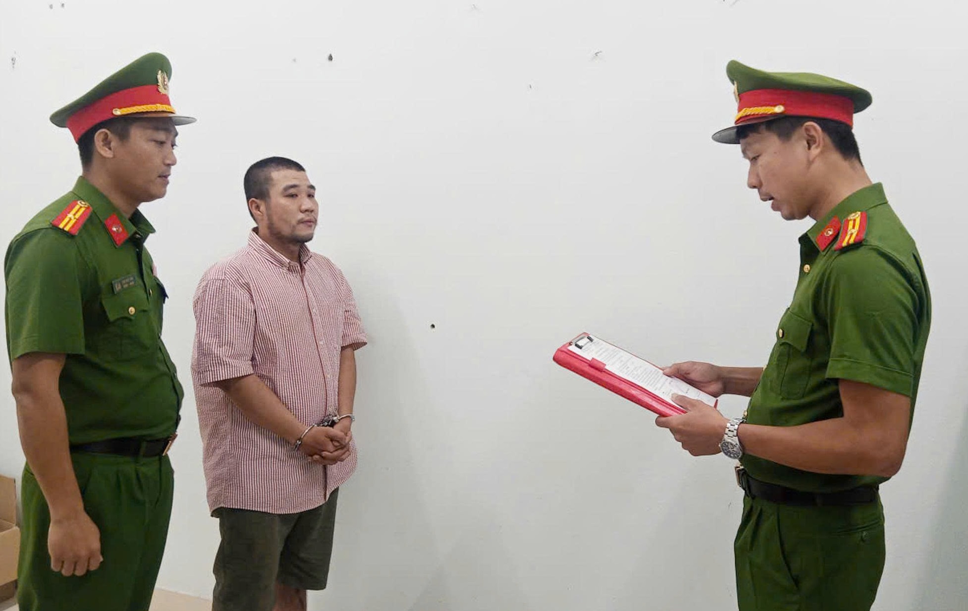 Bắt tạm giam Hà Văn Cường sinh năm 1994- Ảnh 1.