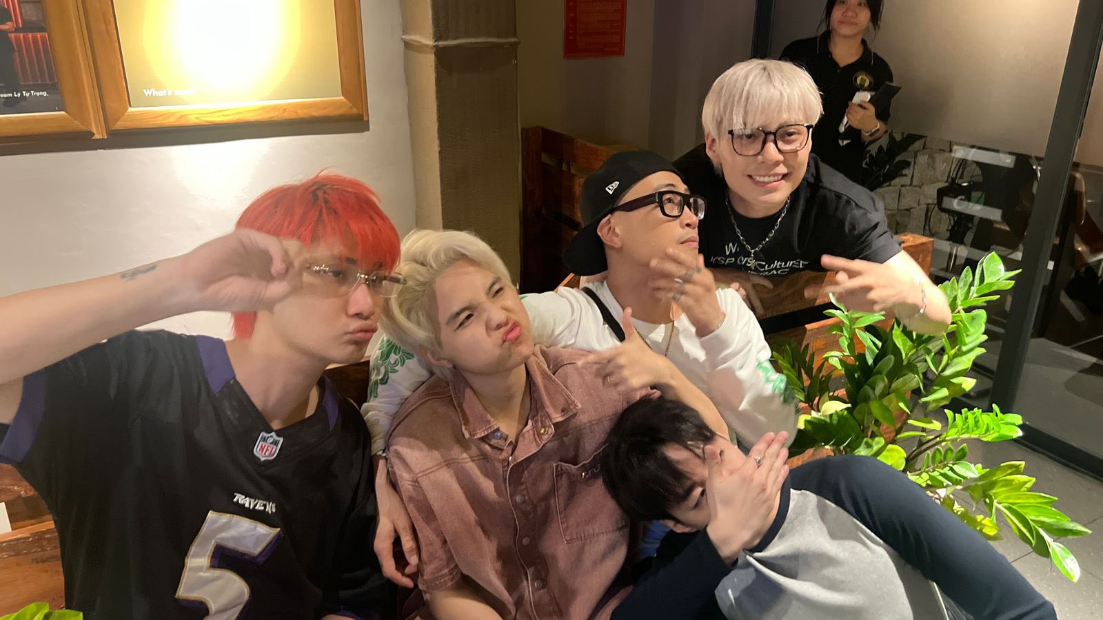 Vũ Cát Tường đang dập lửa hay “đổ thêm dầu vào lửa” drama lớn nhất Say Hi mùa 2 đấy?- Ảnh 2.