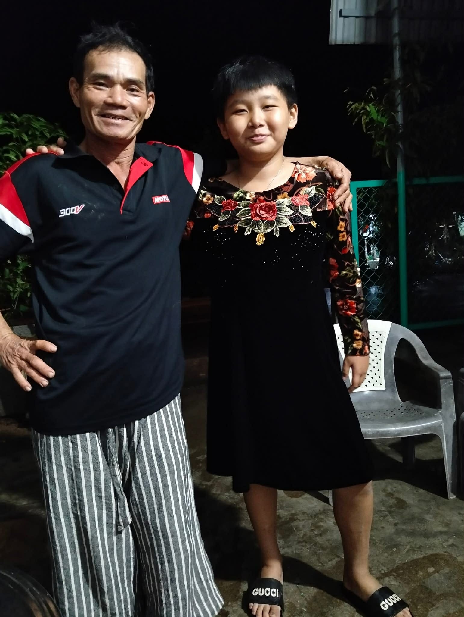 Người ta nói "đàn ông Việt Nam làm gì có quần áo cũ" và đây là thứ chúng ta thấy!- Ảnh 5.